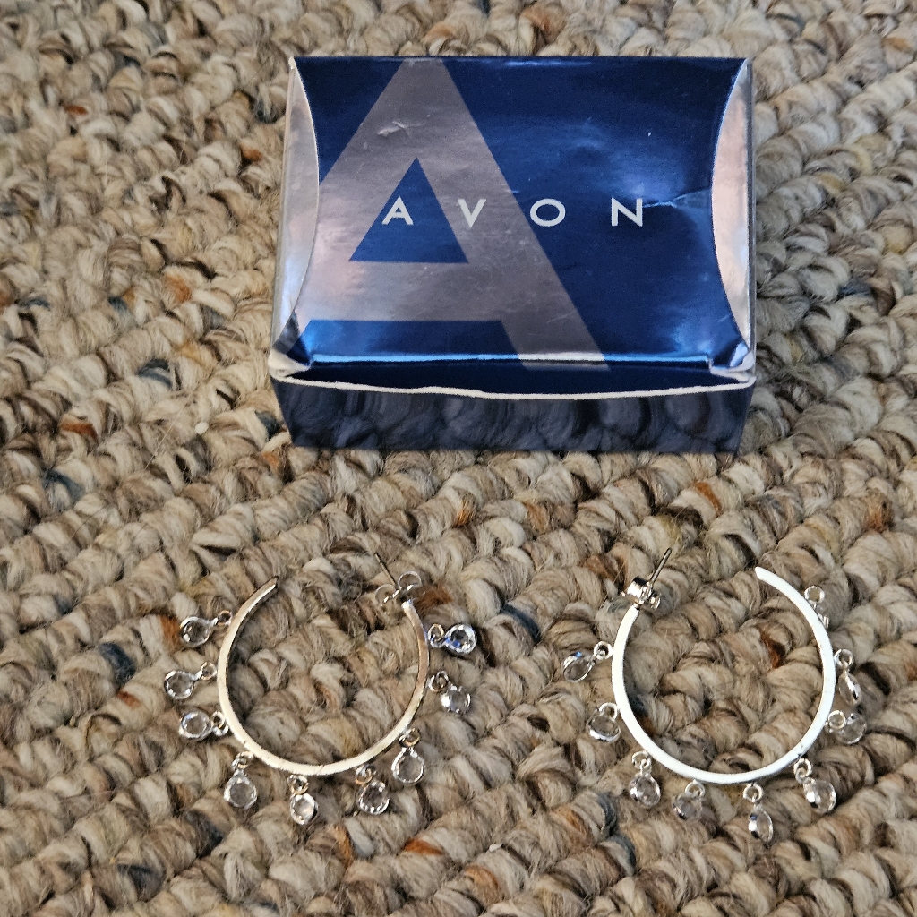 Avon 2004 Hoop Earrings With Rhinestone Accents Silvertone